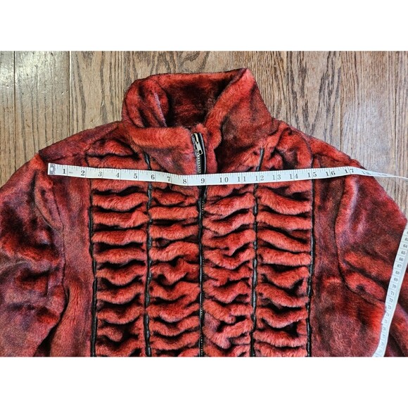 1 Madison Women's Faux Fur Coat Size Large Red Jacket - Picture 5 of 12